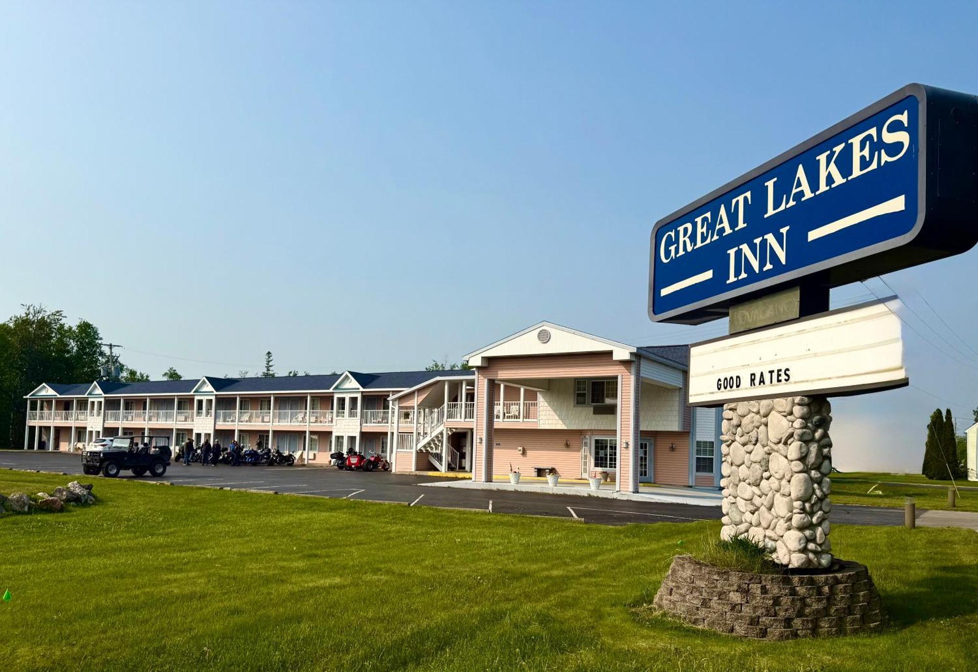 Great Lakes Inn 맥키노 시티 외부 사진